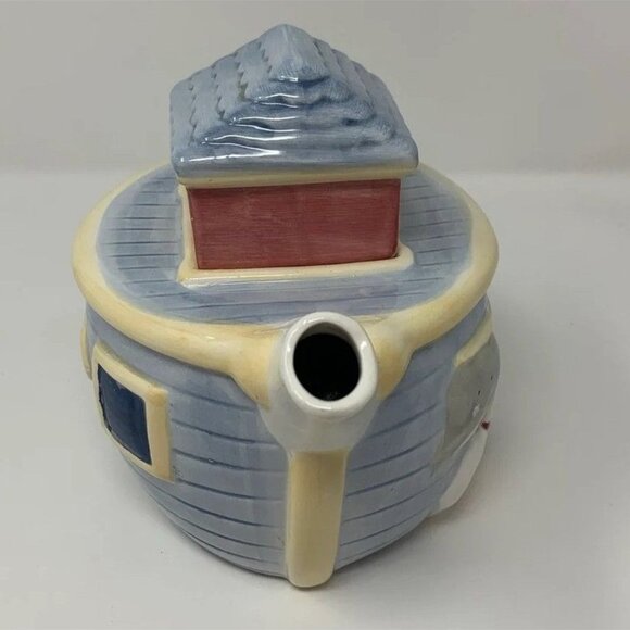 Noahs Ark Ceramic Teapot By Susan Winget With Animal Design & Heart Details - Picture 5 of 5